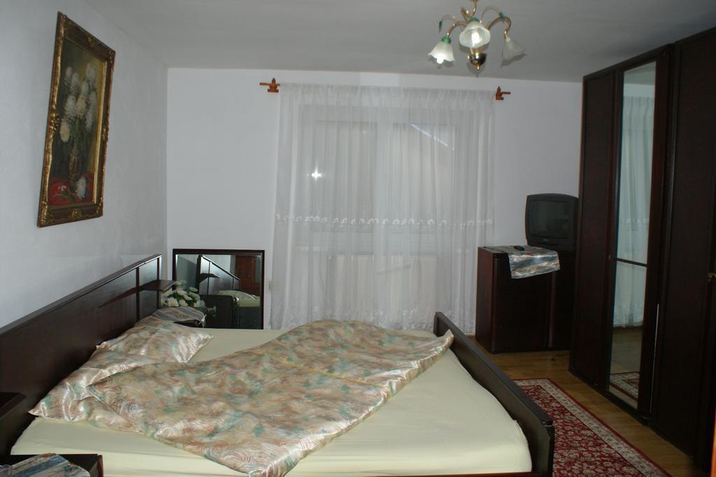 Casa Georgeta Konuk evi Bran  Dış mekan fotoğraf